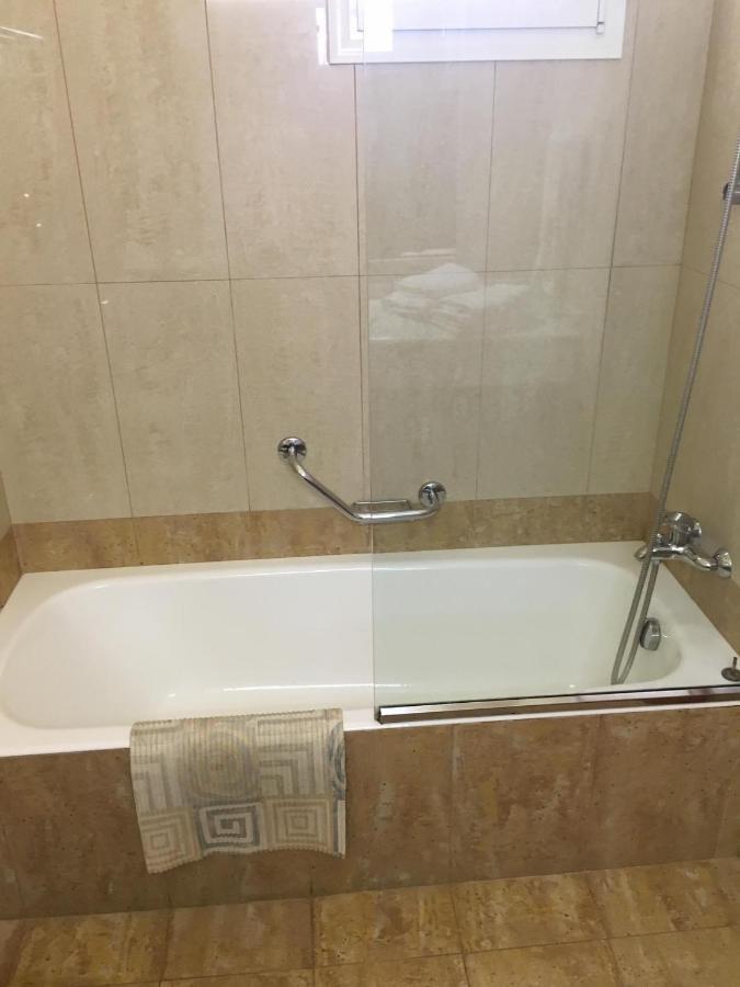 Coloma Apartments Pefkos Pefki Екстериор снимка