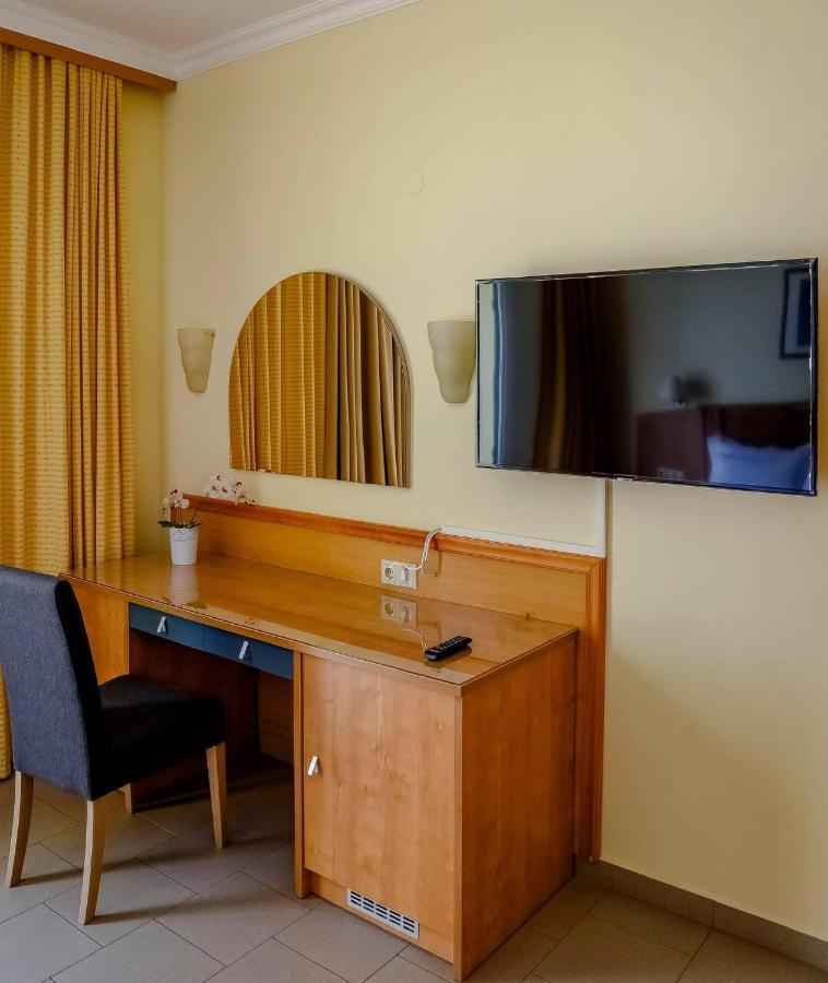 Coloma Apartments Pefkos Pefki Екстериор снимка